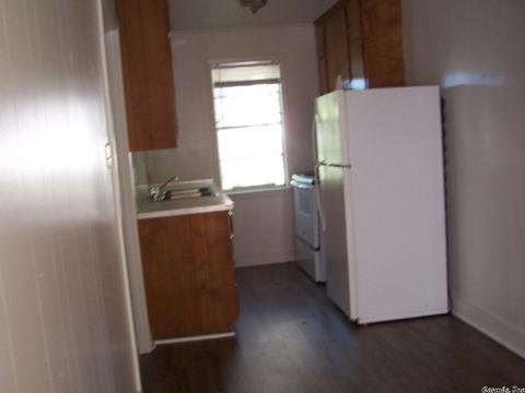 600 E Market, Searcy, AR 72143 photo 4