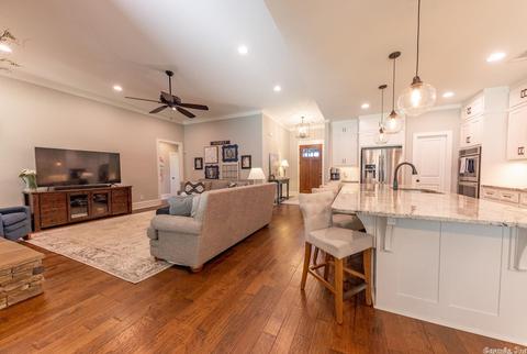 7033 Westshore Ave, Benton, AR 72019 photo 11