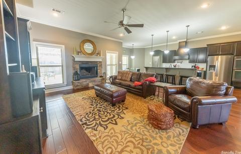 5385 Trinity Xing, Conway, AR 72034 photo 10