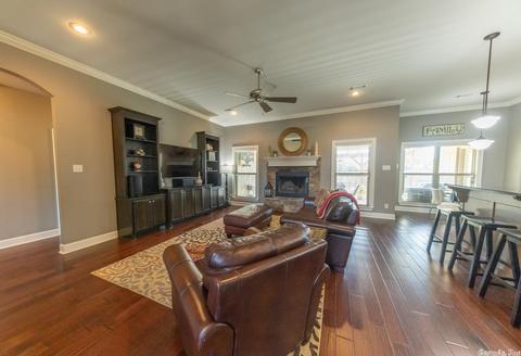 5385 Trinity Xing, Conway, AR 72034 photo 13