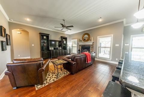 5385 Trinity Xing, Conway, AR 72034 photo 11
