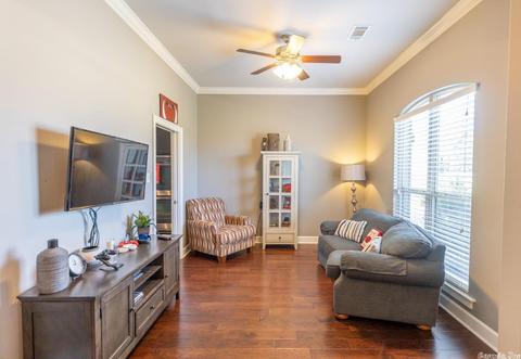 5385 Trinity Xing, Conway, AR 72034 photo 8