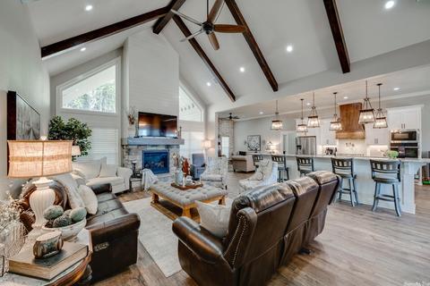 3800 Leather Leaf Dr, Conway, AR 72034 photo 3