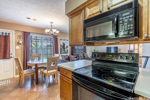 1715 Jackson, Conway, AR 72032 photo 6
