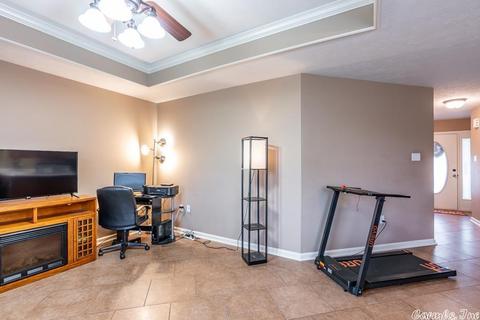 1715 Jackson, Conway, AR 72032 photo 11