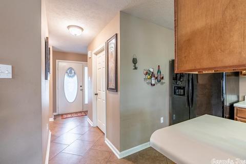 1715 Jackson, Conway, AR 72032 photo 10
