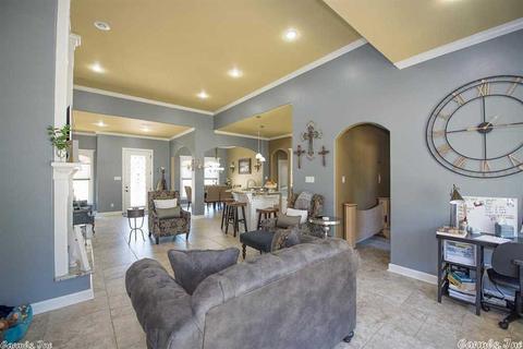 2201 Hickory Dr, Bryant, AR 72022 photo 10