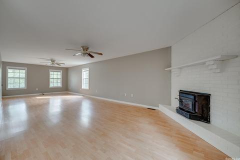 159 Hidden Valley Dr, Conway, AR 72034 photo 2