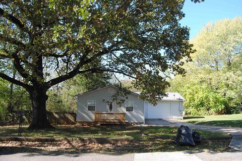 202 Hickory St, Marshall, AR 72650 photo 1