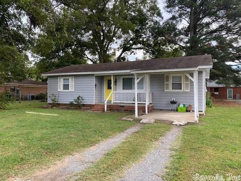 409 E 4th St, Lonoke, AR 72086 photo 2