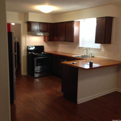 709 S Davis, Conway, AR 72032 photo 7
