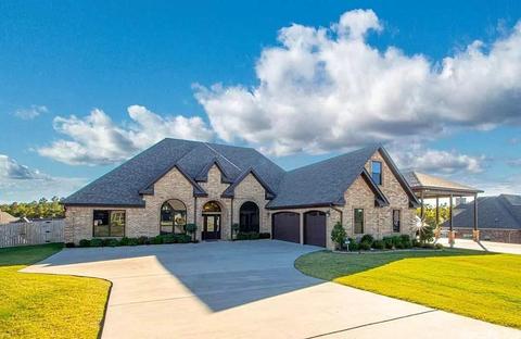 9105 Stone Canyon Dr, Alexander, AR 72002 photo 1