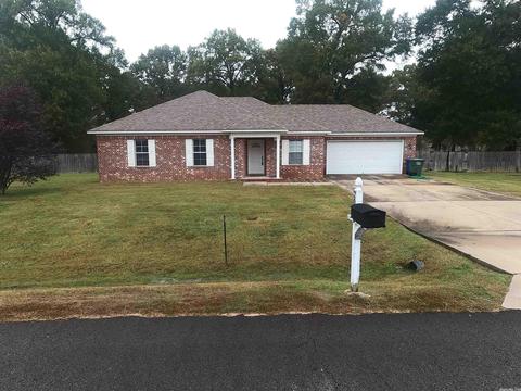 2010 Edith Cir, Conway, AR 72032 photo 1