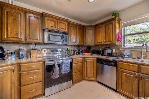147 Valley Brook Cv, Lonoke, AR 72086 photo 17