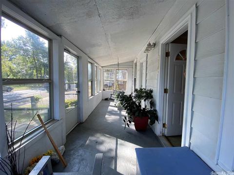 311 N Pine Ave, Trumann, AR 72472 photo 5