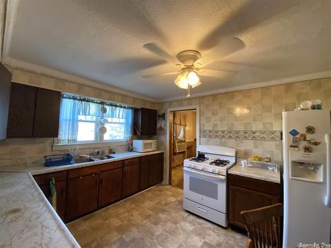 311 N Pine Ave, Trumann, AR 72472 photo 15