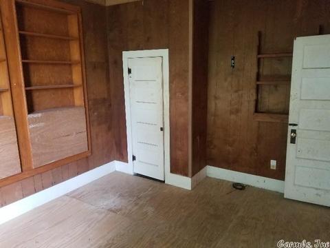 113 E Maple St, Paris, AR 72855 photo 14