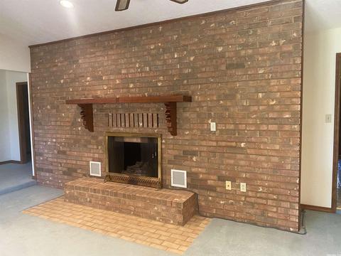 529 Luzerne St, Mount Ida, AR 71957 photo 4