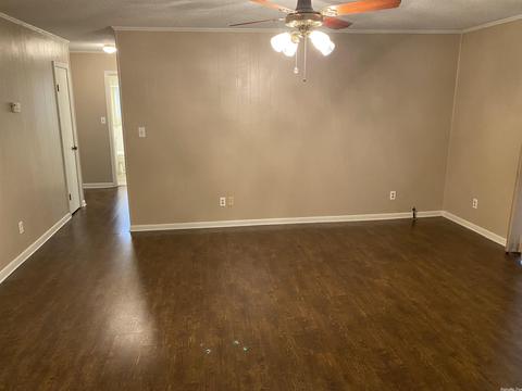 516 E 8th St, Lonoke, AR 72086 photo 9