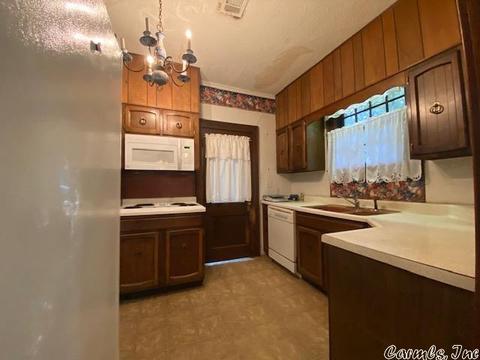 626 W Main, Trumann, AR 72472 photo 9