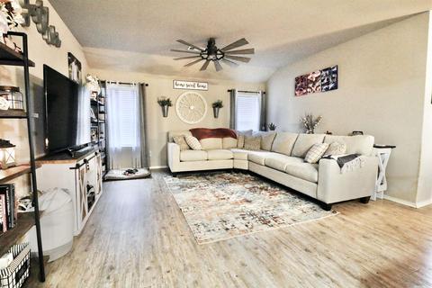 209 Harper, Brookland, AR 72417 photo 5