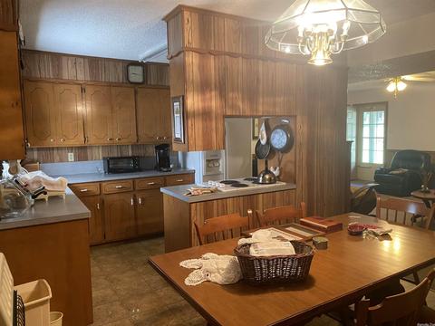 324 Cedar St, Mount Ida, AR 71957 photo 4
