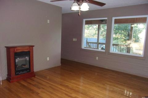 524 Harding Blvd, Cotter, AR 72626 photo 3