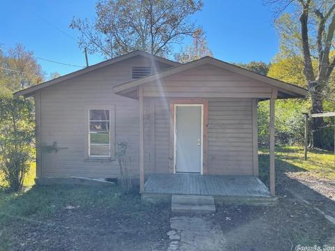 306 Womble St, Warren, AR 71671 photo 1