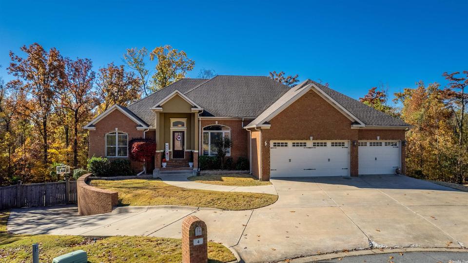 4 Oneida Cv, Maumelle, AR 72113 40 Photos MLS 21038109 Movoto