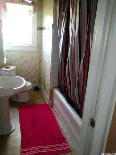 1215 W 17th Ave, Pine Bluff, AR 71603 photo 15