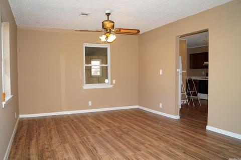 105 Willow Loop, Lonoke, AR 72086 photo 4