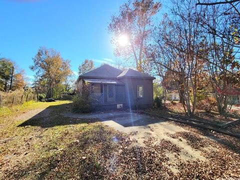 721 W Vandervoort Ave, De Queen, AR 71832 photo 1