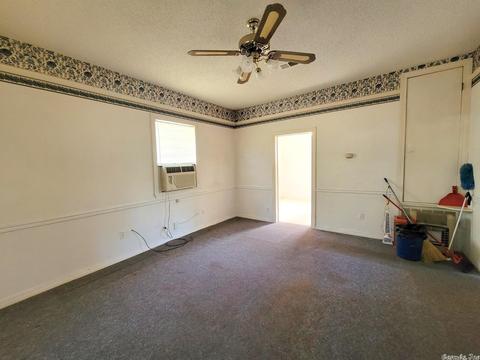 721 W Vandervoort Ave, De Queen, AR 71832 photo 3