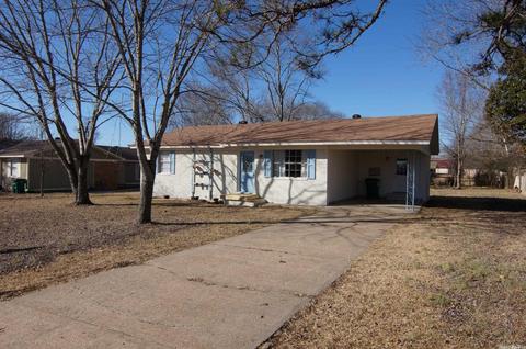 306 S Holly St, Beebe, AR 72012 photo 1