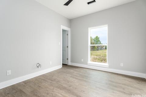 103 Eve, Conway, AR 72034 photo 17
