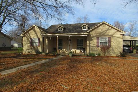 104 W College, Beebe, AR 72012 photo 1