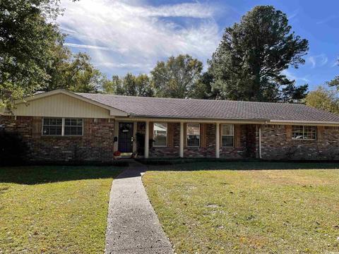 908 W 45th Ave, Pine Bluff, AR 71603 photo 2