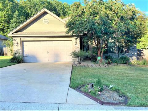 3977 Eastern Slope Dr, Alexander, AR 72002 photo 1