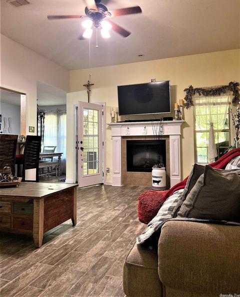 3977 Eastern Slope Dr, Alexander, AR 72002 photo 3