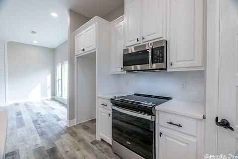 1701 Hobbiton Cir, Conway, AR 72032 photo 12