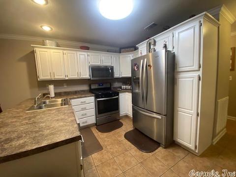 701 Criss St, Trumann, AR 72472 photo 4