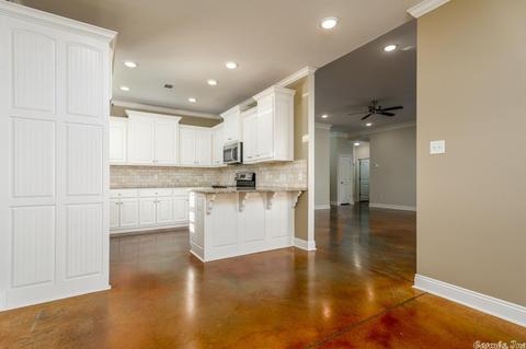 1810 Sylar Dr, Conway, AR 72034 photo 8