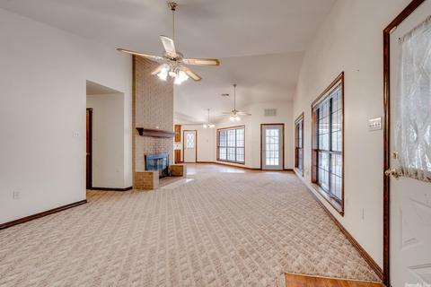 15 Sharon Ln, Conway, AR 72034 photo 4