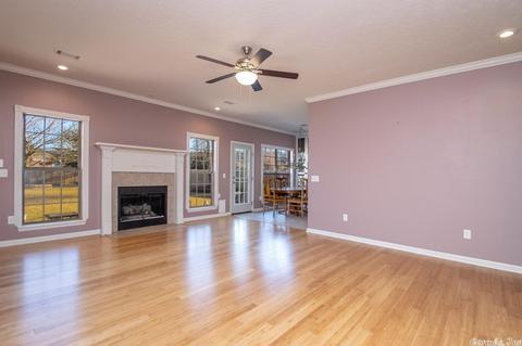 1650 Hosta, Conway, AR 72034 photo 5