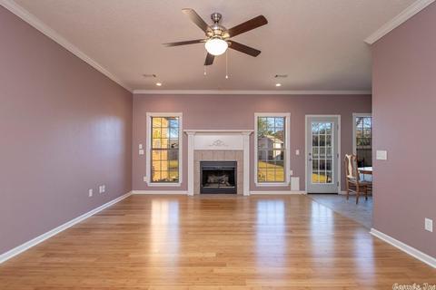 1650 Hosta, Conway, AR 72034 photo 4