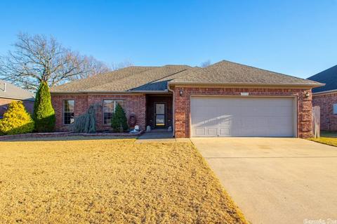 1650 Hosta, Conway, AR 72034 photo 1