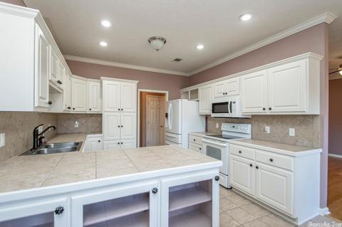 1650 Hosta, Conway, AR 72034 photo 10