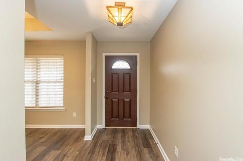 2821 Falcon Ct, Benton, AR 72015 photo 2