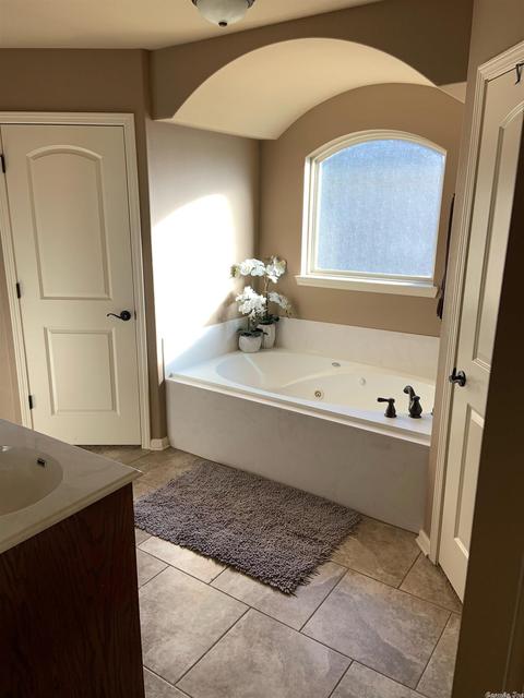 306 Montgomery Dr, Bauxite, AR 72011 photo 18