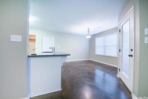 579 Crepe Myrtle Loop, Cabot, AR 72023 photo 8